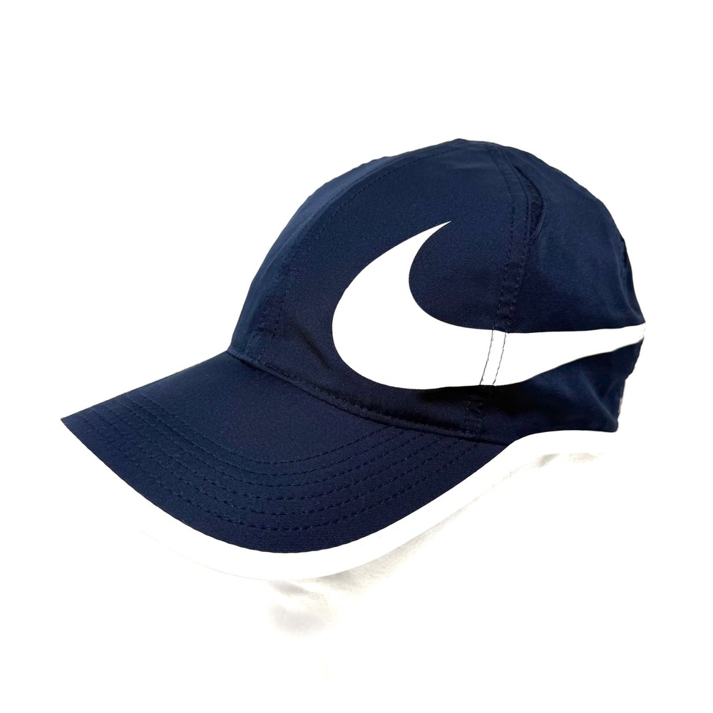 Nike Featherlight Dri-FIT Navy Blue White Swoosh Adjustable Performance Hat‎ Cap